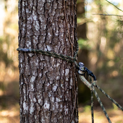 Deluxe Spliced Predator Tether Around Tree