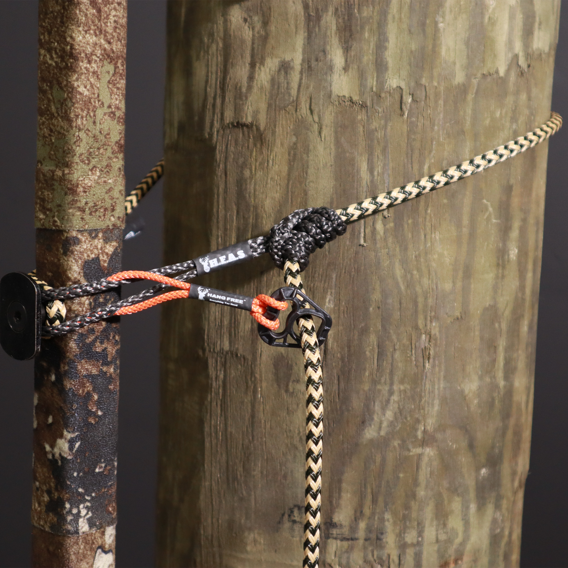 6mm Endura Hang Free® Attachment System (H.F.A.S.R) OD/Tan On Stick On Pole Side View